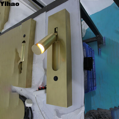 satın al Modern Bakır Duvar Lâmpesi 3500K Sıcak Beyaz Işıklı Konak Odaları ve Oteller için çevrimiçi üretim