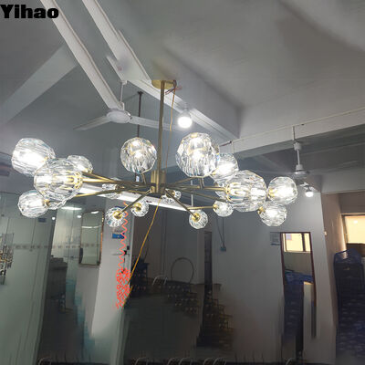 Yihao Custom Brass Body Crystal Shade Chandelier 3500K sıcak beyaz LED ile otel oturma odası kolye ışığı